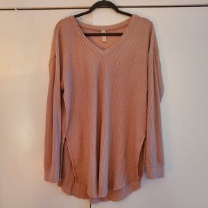 Altar'd State thermal top